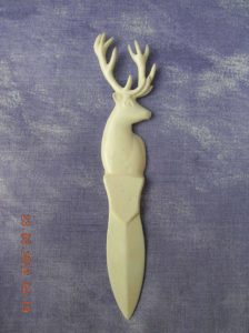 sculpture de cerf / Bone Carving